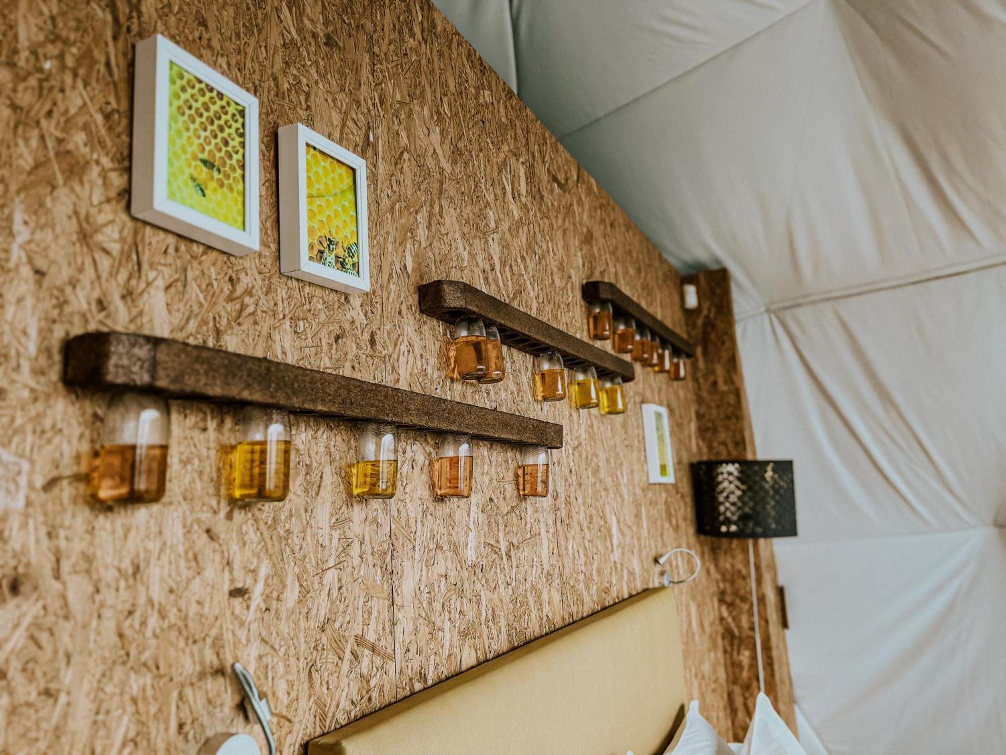 Natura Glamping Alcongosta Exterior foto