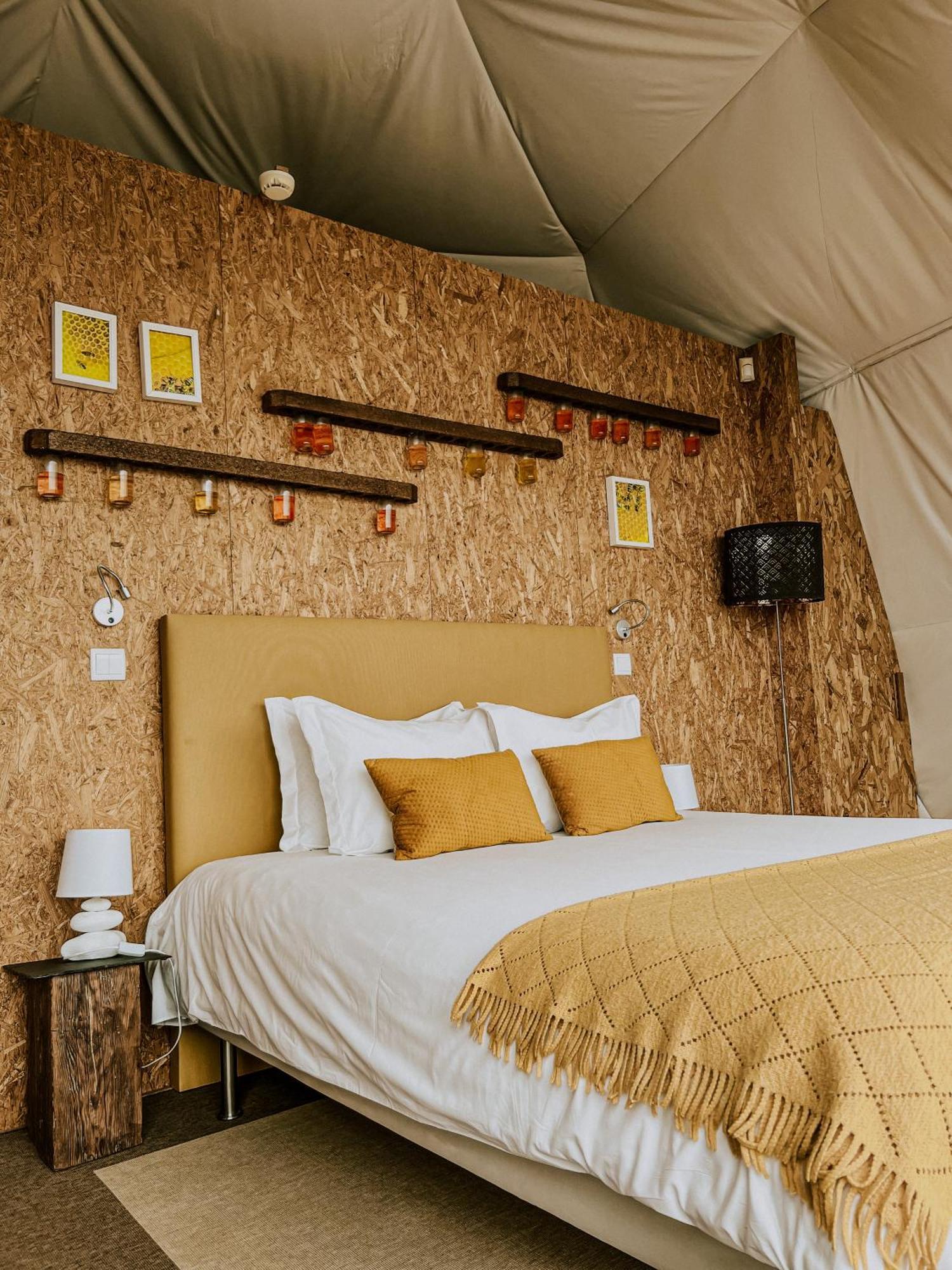 Natura Glamping Alcongosta Exterior foto